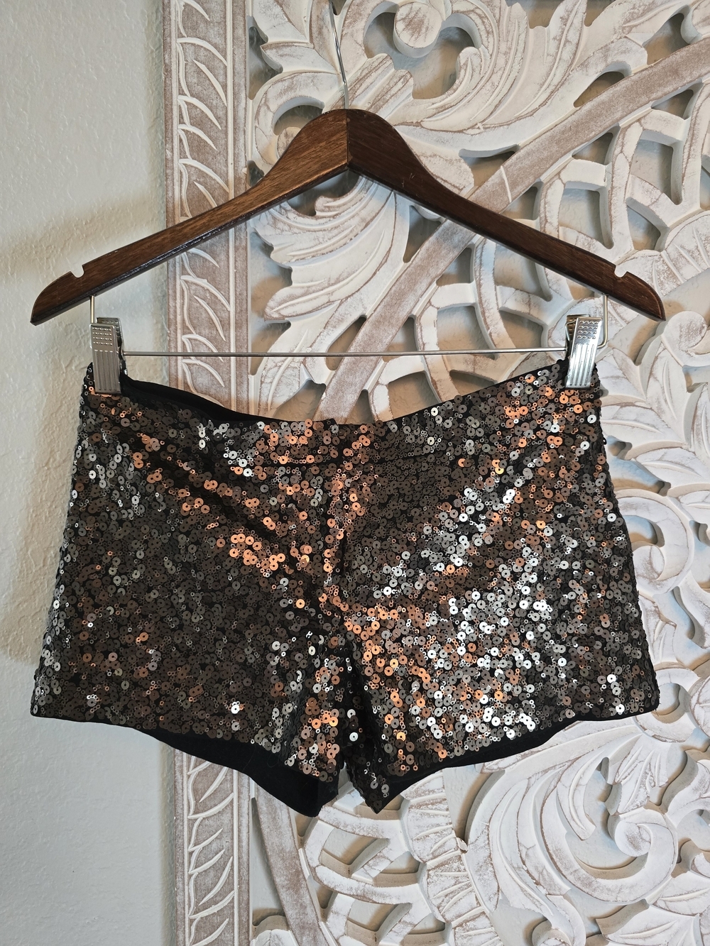 Express Women's Sequin Dressy Shorts Stretch Chocolate 2